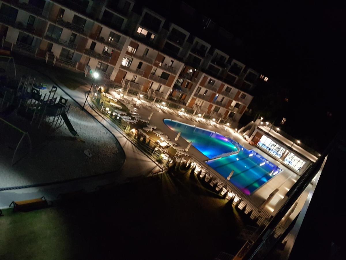 Apartament Z Widokiem, Osiedle Feniks Колобжег Екстериор снимка